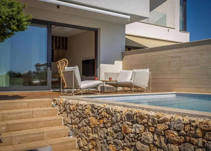 Terakota Vikendica Mandre